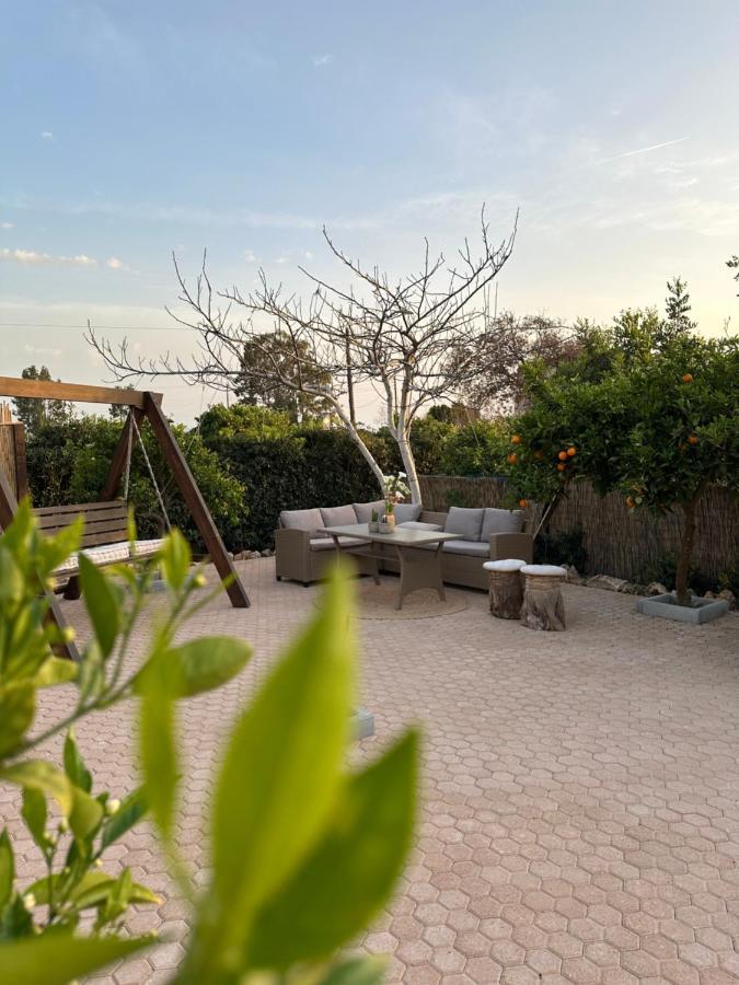 Villa Aspasia With Private Jacuzzi - Oasis Resort Kokkinos Pyrgos Exterior foto