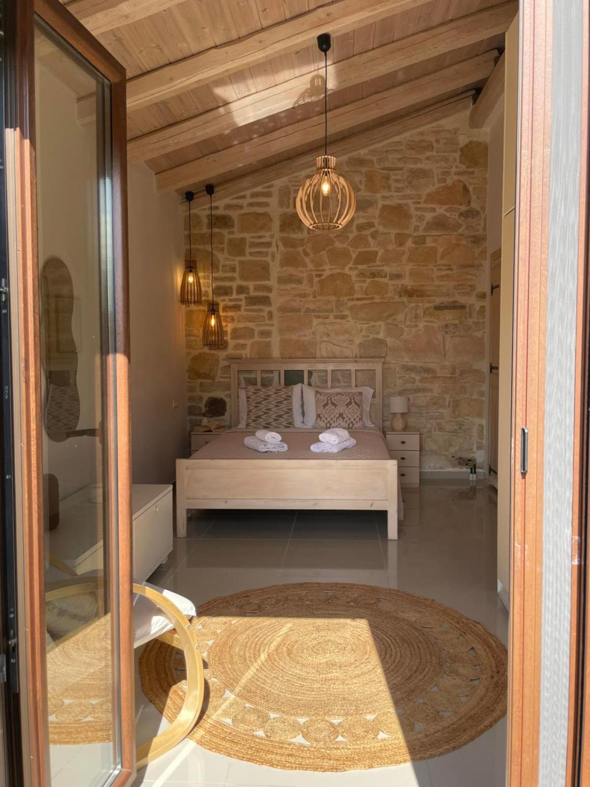 Villa Aspasia With Private Jacuzzi - Oasis Resort Kokkinos Pyrgos Exterior foto